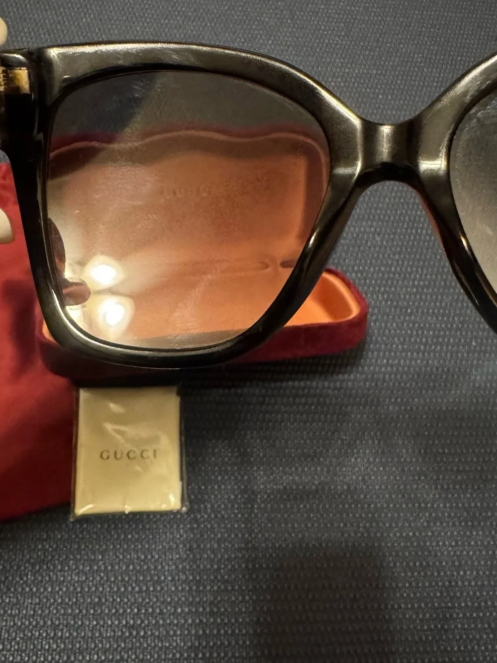 Gucci Black Frame Sunglasses (Gucci GG0459S 001)